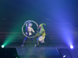 画像ギャラリー No.042のサムネイル画像 / 総勢27人の武将が夢の競演を繰り広げた「舞台『戦国BASARA』武将祭2013」が開催。最新作「戦国BASARA4」や次回公演の情報も発表に