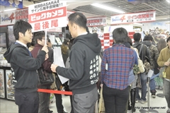 画像ギャラリー No.003のサムネイル画像 / 海外からのファンも参加した「戦国BASARA4」発売記念イベントをレポート。シリーズプロデューサー・小林裕幸氏への合同インタビューも掲載