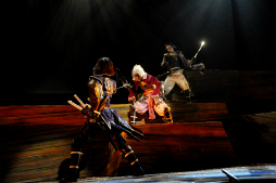 画像ギャラリー No.011のサムネイル画像 / いよいよ初日を迎えた舞台「『戦国BASARA3』‐咎狂わし絆‐」東京公演のゲネプロ鑑賞レポート。石田三成と徳川家康を軸に新たな物語が展開する