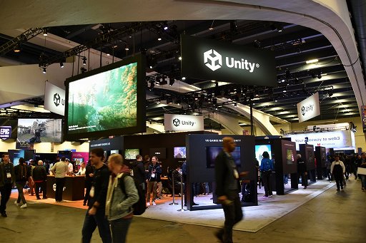画像ギャラリー No.001のサムネイル画像 / ［GDC 2023］Unityブースは裸眼立体視機能を搭載したノートPCの展示などで大盛況