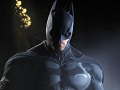 若き日のバットマンを描く「バットマン：アーカム・ビギンズ」と，もう一つの物語を描く「バットマン：アーカム・ビギンズ ブラックゲート」が12月5日に発売決定