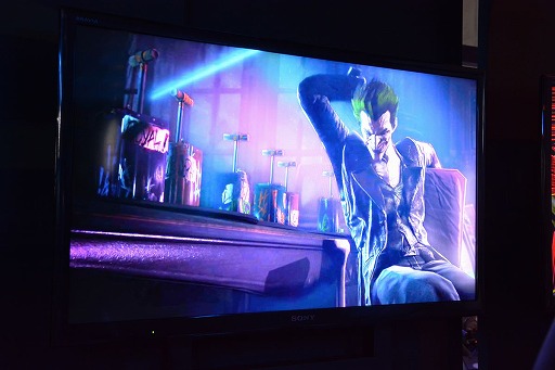 画像ギャラリー No.012のサムネイル画像 / [TGS 2013]「バットマン：アーカム・ビギンズ」プレイレポート。ユニークな戦闘が楽しめる新ガジェットに注目