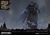 画像ギャラリー No.043のサムネイル画像 / 「バットマン：アーカム・ビギンズ」の「ゴッサム バイガスライト」版バットマンのフィギュアが発売決定