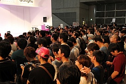 画像ギャラリー No.001のサムネイル画像 / [TGS 2013]中川翔子さん＆伊藤賢治氏が登場した「パズドラZ」ステージイベントをレポート。しょこたんがいつも以上にパワフルな理由とは