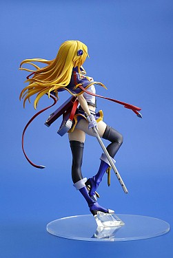 画像ギャラリー No.003のサムネイル画像 / 「BLAZBLUE CHRONOPHANTASMA」の衣装を着用した「ノエル=ヴァーミリオン」のフィギュアが12月発売
