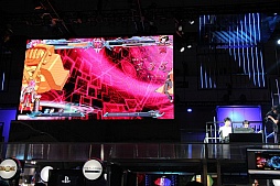 画像ギャラリー No.012のサムネイル画像 / ［TGS 2013］テルミ，カグラ，ココノエが華麗なアクションで観客を魅了した，「BLAZBLUE CHRONOPHANTASMA」のステージイベントをレポート
