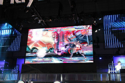 画像ギャラリー No.015のサムネイル画像 / ［TGS 2013］テルミ，カグラ，ココノエが華麗なアクションで観客を魅了した，「BLAZBLUE CHRONOPHANTASMA」のステージイベントをレポート