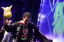 画像ギャラリー No.009のサムネイル画像 / ［EVO2014］全世界が注目した決勝戦。「BBCP」優勝・ガリレオ選手と「ウルIV」優勝・Louffy選手へのインタビューを，最終日のリザルトと共にお届け