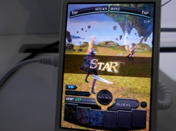 画像ギャラリー No.011のサムネイル画像 / [TGS 2013]グリー＆ポケラボ共同出展ブースの注目タイトルをプレイ。アプリゲームのクオリティが，据え置きゲーム機作品を超える未来が見えた!?