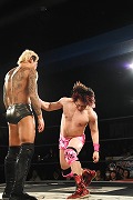 画像ギャラリー No.016のサムネイル画像 / 「リング☆ドリーム〜女子プロレス大戦〜」とDDTプロレスのコラボ興行は大盛況のうちに終了。次回開催にも期待大
