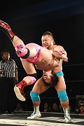 画像ギャラリー No.022のサムネイル画像 / 「リング☆ドリーム〜女子プロレス大戦〜」とDDTプロレスのコラボ興行は大盛況のうちに終了。次回開催にも期待大