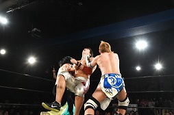 画像ギャラリー No.122のサムネイル画像 / 「リング☆ドリーム〜女子プロレス大戦〜」とDDTプロレスのコラボ興行は大盛況のうちに終了。次回開催にも期待大
