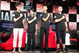 画像ギャラリー No.004のサムネイル画像 / 「GTアカデミー 2015」の日本代表選手を決定する「JAPAN FINAL」が開催。「グランツーリスモ6」のスキルを競った「Day 2」の模様をレポート