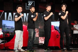 画像ギャラリー No.006のサムネイル画像 / 「GTアカデミー 2015」の日本代表選手を決定する「JAPAN FINAL」が開催。「グランツーリスモ6」のスキルを競った「Day 2」の模様をレポート