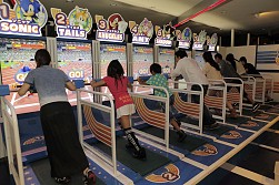 画像ギャラリー No.003のサムネイル画像 / 東京ジョイポリスの新アトラクション「ソニック ブレインランキング」が10月24日にオープン