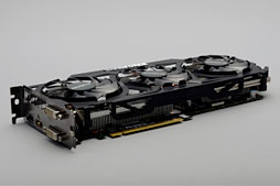 画像ギャラリー No.005のサムネイル画像 / 「GeForce GTX 770」レビュー。GTX 700シリーズ第2弾となる“メモリクロック7GHz版GTX 680”は買いなのか