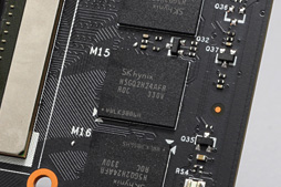 画像ギャラリー No.037のサムネイル画像 / ASUS独自のデュアルGTX 760カード,その価値は? 「MARS760-4GD5」を高解像度環境で試す