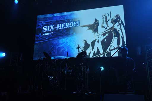 画像ギャラリー No.009のサムネイル画像 / 半裸&赤マフラーの変態忍者も出没した「GUILTY GEAR×BLAZBLUE MUSIC LIVE 2014」をレポート。石渡太輔氏&Hashimoto氏のインタビューも掲載