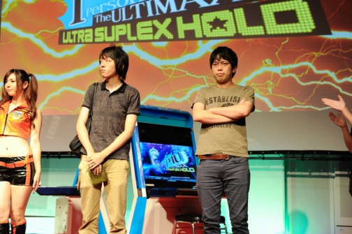画像ギャラリー No.023のサムネイル画像 / 同キャラ戦,初出場初優勝,そして悲願のリベンジ達成。「P4U2」「GGXrd」「BBCP」で新たなドラマが紡がれた「あーくれぼ2014」フォトレポート