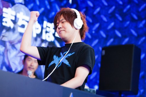 画像ギャラリー No.045のサムネイル画像 / 小川vs.ウメハラの夢の対決が「GUILTY GEAR Xrd」でついに実現。闘神達のプライドを賭けた戦いが数々の名勝負を生んだ「闘神激突」フォトレポート