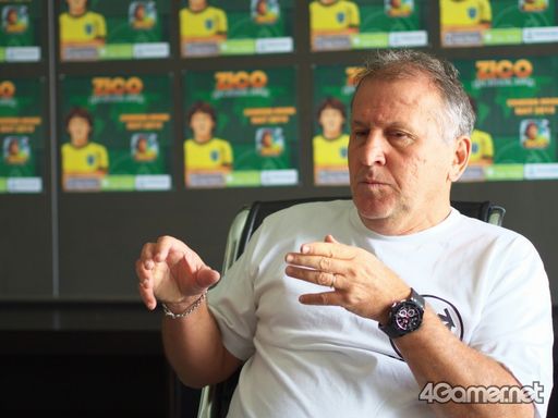 画像ギャラリー No.008のサムネイル画像 / 「Zico: The Official Game」について,“サッカーの神様”ジーコ氏に聞く。人生・技術が凝縮された初めての“私のゲーム”