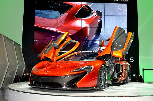 画像ギャラリー No.021のサムネイル画像 / 「マクラーレンP1」のトップ開発ドライバーが「Forza Motorsport 5」をプレイ。難関コース ニュルブルクリンクに挑んだ感想は?