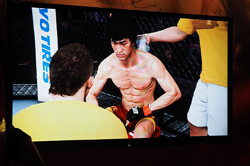 画像ギャラリー No.011のサムネイル画像 / ［E3 2014］電撃参戦のブルース・リーも試せた「EA Sports UFC」プレイレポート。理詰めで敵を追い込むゲームシステムが好感触