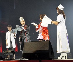 画像ギャラリー No.013のサムネイル画像 / キャスト陣のコスプレ率は過去最高？　「テイルズ オブ シンフォニア ユニゾナントパック」が発表された「テイルズ オブ フェスティバル 2013」1日目レポート
