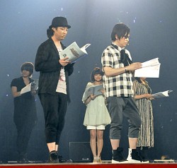 画像ギャラリー No.019のサムネイル画像 / キャスト陣のコスプレ率は過去最高? 「テイルズ オブ シンフォニア ユニゾナントパック」が発表された「テイルズ オブ フェスティバル 2013」1日目レポート