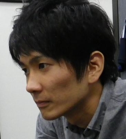 画像ギャラリー No.001のサムネイル画像 / 「ウイイレ2014」を使用した大会「第1回 HORI CUP」にモモヘイ選手が参戦
