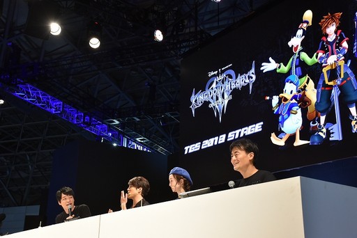 画像ギャラリー No.002のサムネイル画像 / ［TGS 2018］ソラ対アクアという驚きの戦闘シーンも公開。「KINGDOM HEARTS III」のイベントステージをレポート