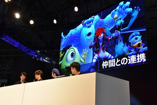 画像ギャラリー No.006のサムネイル画像 / ［TGS 2018］ソラ対アクアという驚きの戦闘シーンも公開。「KINGDOM HEARTS III」のイベントステージをレポート