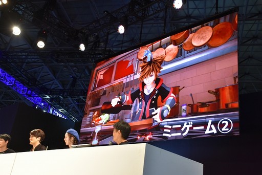 画像ギャラリー No.008のサムネイル画像 / ［TGS 2018］ソラ対アクアという驚きの戦闘シーンも公開。「KINGDOM HEARTS III」のイベントステージをレポート