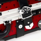 画像ギャラリー No.031のサムネイル画像 / 「キングダム ハーツIII」のトランクケースが発表に。各キャラの“新しい衣”をイメージ