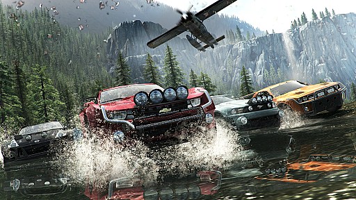 画像ギャラリー No.007のサムネイル画像 / ［E3 2014］UbisoftのMMOレース「The Crew」を，3画面とお値段360万円也の最新3DOF可動筐体で体験してきた