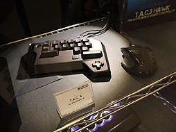 画像ギャラリー No.012のサムネイル画像 / ［E3 2014］HORIがPC用のゲーマー向けマウスとキーボードを開発中！ 新製品「光」と「雷」のプロトタイプを見せてもらった