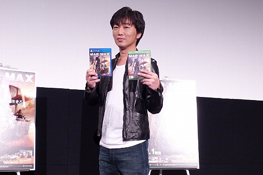 画像ギャラリー No.015のサムネイル画像 / 「マッドマックス」の発売記念イベントが開催。映画ばりのクオリティにスピードワゴン小沢一敬さんもテンションMAX