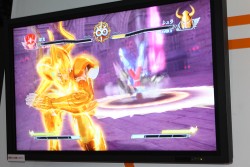画像ギャラリー No.007のサムネイル画像 / ［TGS 2013］小宇宙（コスモ）を燃やしてビッグバンアタックを決めろ。発売間近の「聖闘士星矢ブレイブ・ソルジャーズ」ステージレポート