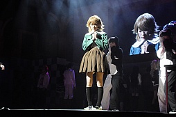 画像ギャラリー No.006のサムネイル画像 / 舞台「ダンガンロンパTHE STAGE〜希望の学園と絶望の高校生〜」の公演がいよいよスタート。舞台ならではの魅力あふれるダンガンロンパに注目だ