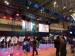 画像ギャラリー No.004のサムネイル画像 / ［JAEPO2014］「DEAD OR ALIVE 5 Ultimate: Arcade」に新キャラクター参戦。早矢仕洋介氏が新情報を公開したステージイベントをレポート