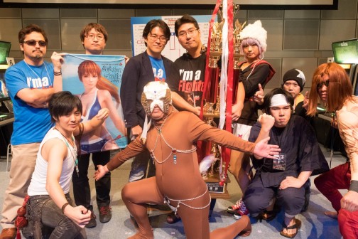 画像ギャラリー No.032のサムネイル画像 / 「DOA5 UA」初の公式全国大会「Fighting Carnival 2014 SUMMER」レポート。新Ver.「Last Round」について聞いた早矢仕Pミニインタビューも