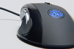 画像ギャラリー No.015のサムネイル画像 / 3000円で購入できるゲーマー向けレーザーセンサー搭載マウスは意外な掘り出し物だった。「Anker High Precision Laser Gaming Mouse」レビュー