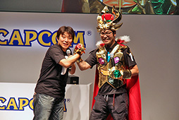 画像ギャラリー No.002のサムネイル画像 / ［TGS 2013］カプコン×ガンホーの最新コラボ情報も発表された，「ドラゴンズドグマ クエスト」“パズドラコラボ記念スペシャルステージ”をレポート