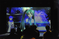 画像ギャラリー No.026のサムネイル画像 / 「初音ミク -Project DIVA- F 2nd」と東京ジョイポリスのコラボイベントが本日開催。限定コンテンツ満載の「初音ミク -DAIBA de DIVA- F 2nd」をレポート