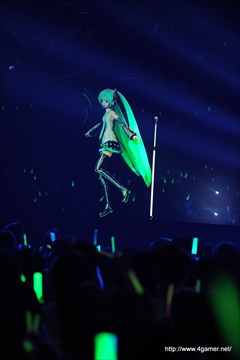 画像ギャラリー No.022のサムネイル画像 / ミクの日に行われたイベント「Project DIVA presents MATSURI DA DIVA」をレポート。「初音ミク -Project DIVA- F 2nd」の発売を“祈願”したライブでは，“中の人”の生歌披露も