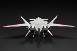 画像ギャラリー No.002のサムネイル画像 / 「エースコンバット」シリーズに登場する架空機「XFA-27」の1/144キットが10月に発売。簡易塗装済と無塗装グレー成形の2バージョン