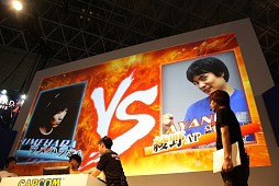 画像ギャラリー No.012のサムネイル画像 / ［TGS 2014］「ウルIV」の新エディション「OMEGA」公開にプロゲーマーも大興奮。新情報満載で盛り上がった「サイキョー格闘ステージ」レポート