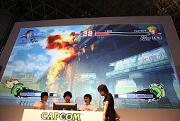 画像ギャラリー No.014のサムネイル画像 / ［TGS 2014］「ウルIV」の新エディション「OMEGA」公開にプロゲーマーも大興奮。新情報満載で盛り上がった「サイキョー格闘ステージ」レポート
