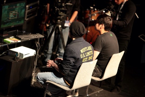 画像ギャラリー No.056のサムネイル画像 / 「ウルトラストリートファイターIV」公式世界大会「Capcom Cup Finals」現地レポートまとめ。頂点を極める戦いの模様を産地直送でお届け