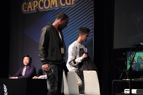 画像ギャラリー No.069のサムネイル画像 / 「ウルトラストリートファイターIV」公式世界大会「Capcom Cup Finals」現地レポートまとめ。頂点を極める戦いの模様を産地直送でお届け